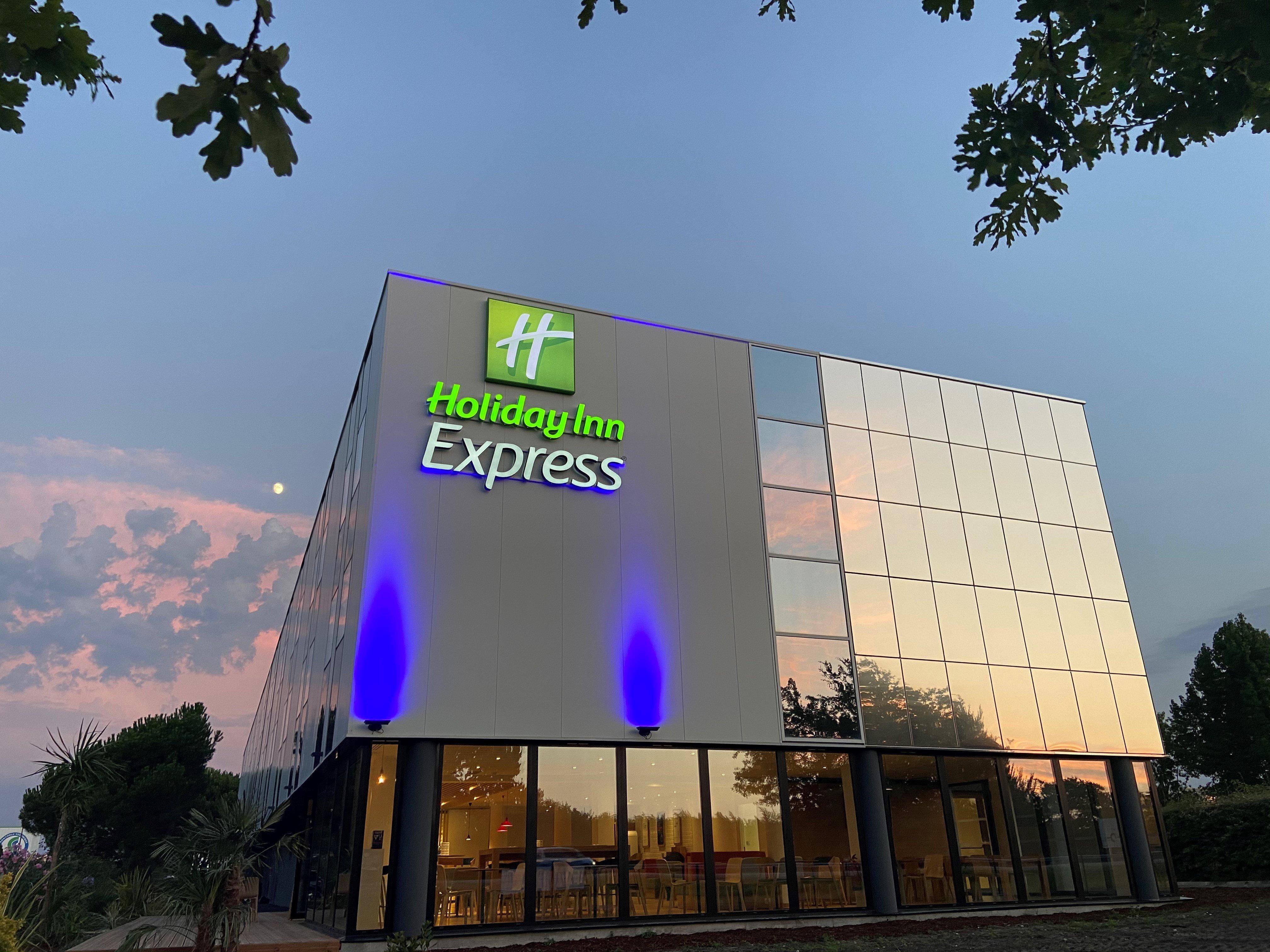 Holiday Inn Express - Arcachon - La Teste, An Ihg Hotel Ngoại thất bức ảnh